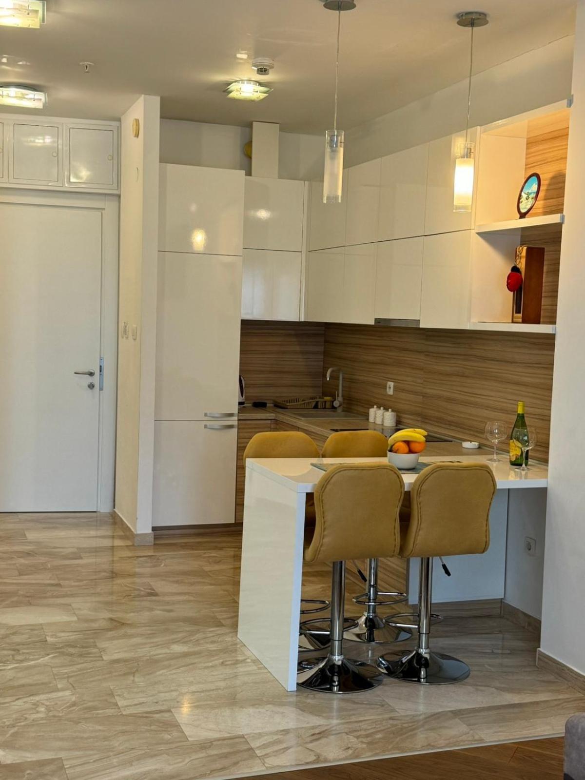 Apartman Anna Tre Canne Budva Exterior photo